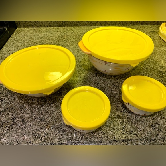 QVC brand Temptations by Tara Yellow/Brown Old World Pattern 23 Piece Set - Picture 12 of 13